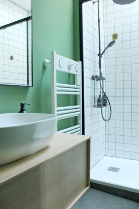 Appartement Friends Rouen Bagian luar foto